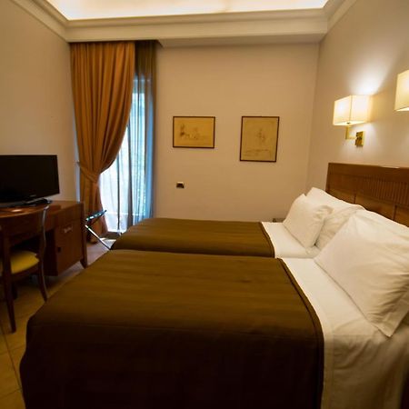 Hotel Forum Πομπηία Εξωτερικό φωτογραφία