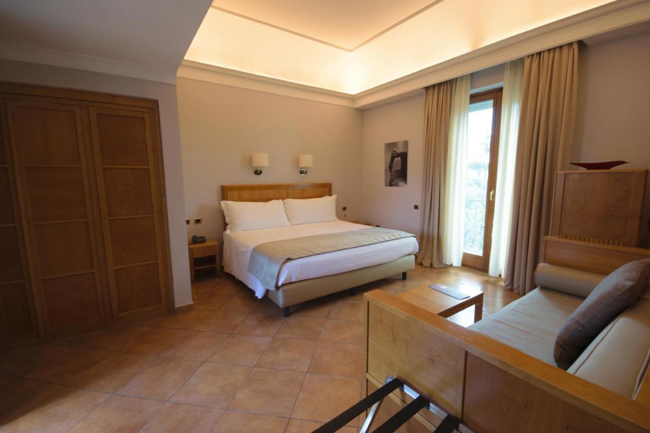 Hotel Forum Πομπηία Εξωτερικό φωτογραφία