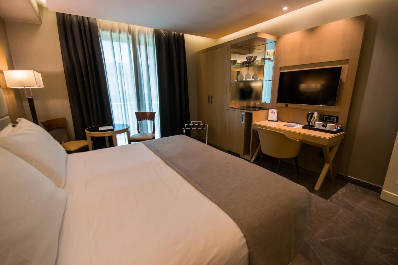 Hotel Forum Πομπηία Εξωτερικό φωτογραφία