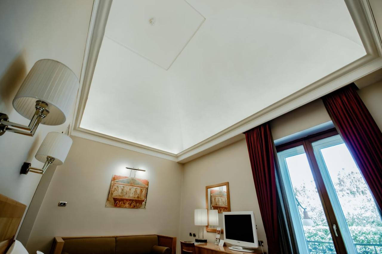 Hotel Forum Πομπηία Εξωτερικό φωτογραφία
