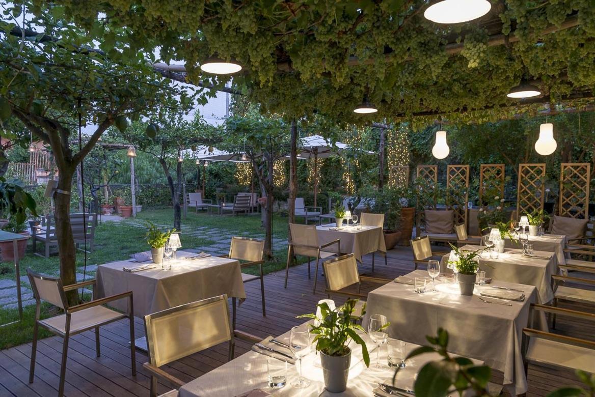 Hotel Forum Πομπηία Εξωτερικό φωτογραφία